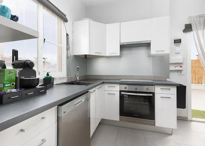 Home2book Sunny Terrace & Pool, * קלטה דה פוסטה